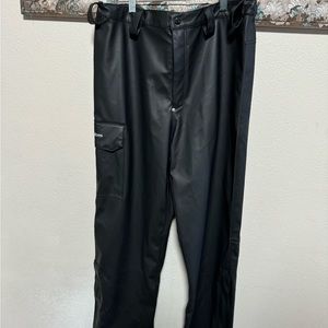 Women’s outdoor all weather pants! New with tags